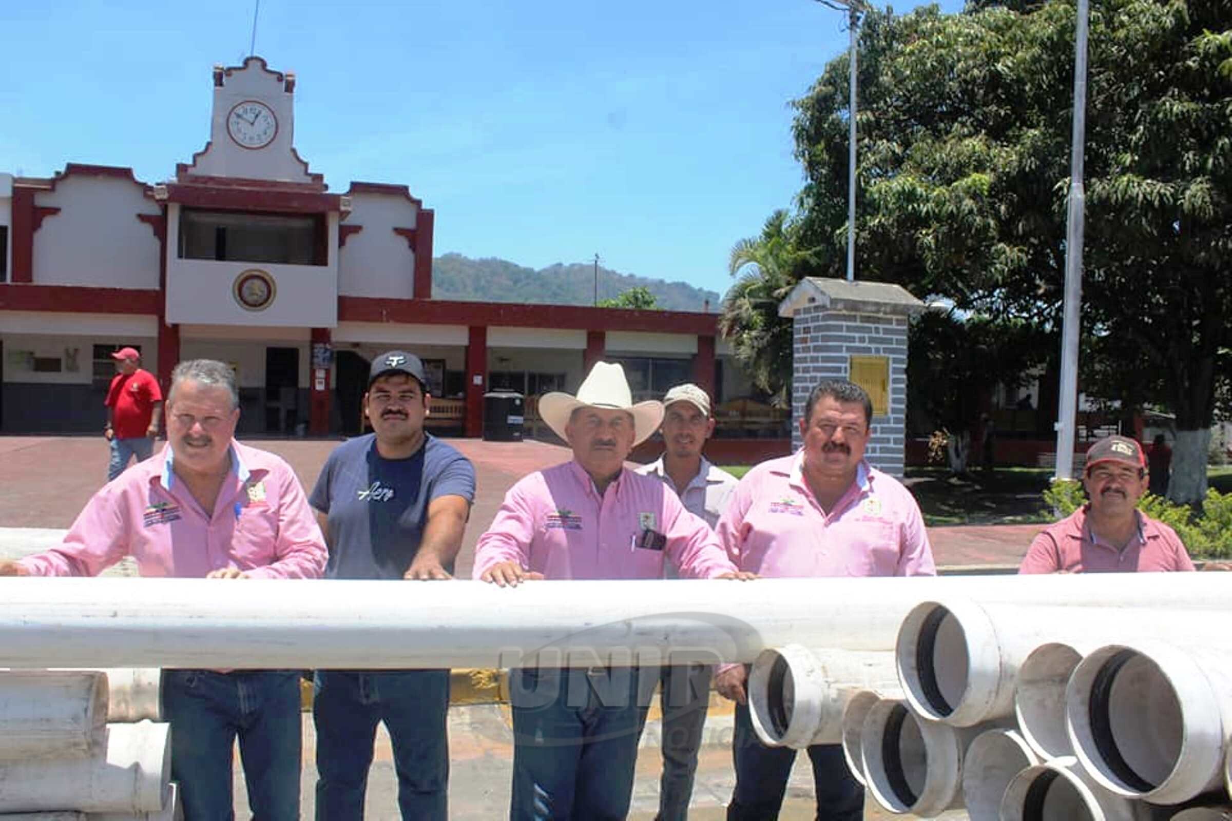 Siguen Los Apoyos Para El Campo En Casimiro Castillo Radio Costa 103